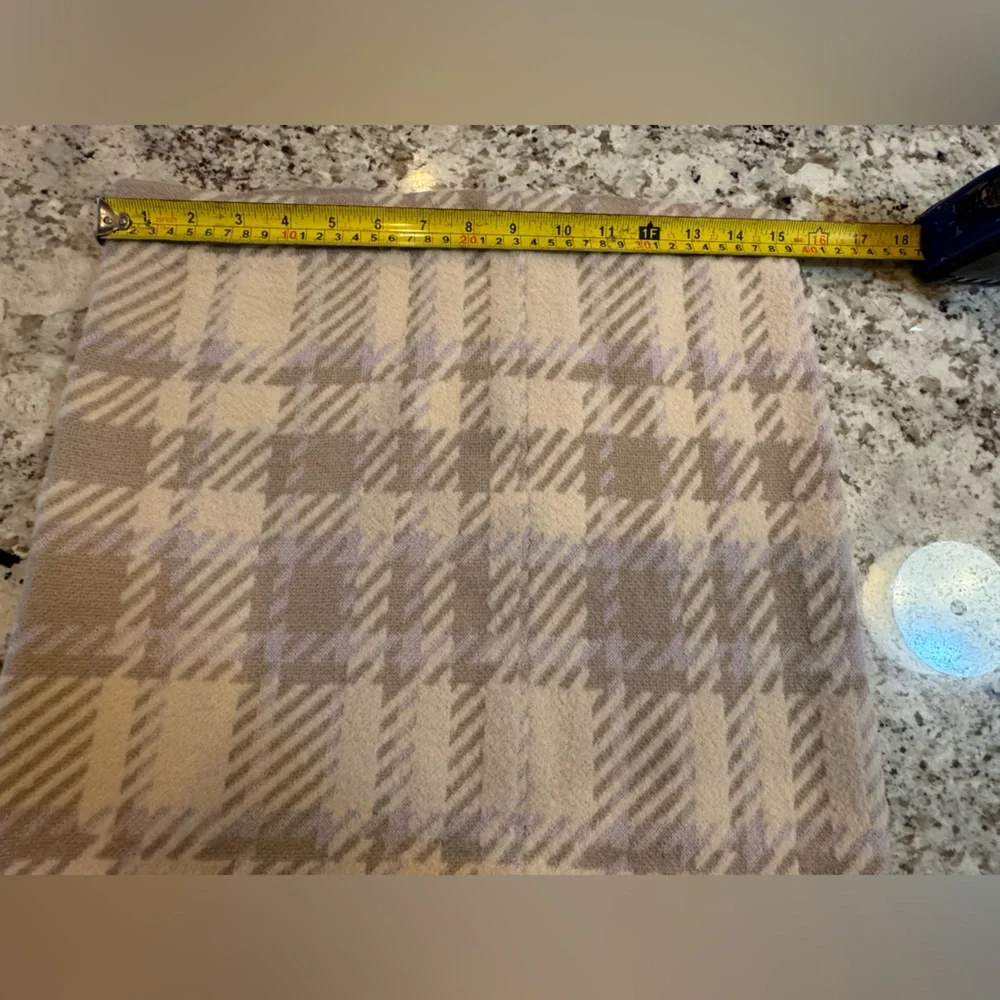 Ann Taylor Checkered Skirt Set in Cream and Tan - Picture 11 of 13